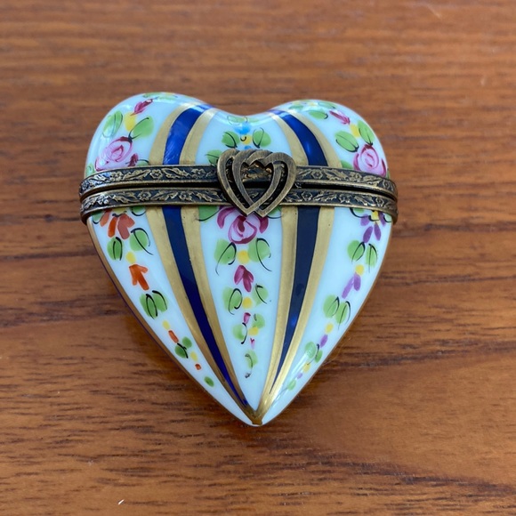 Limoges Accents Classic Limoges Heart Box Poshmark